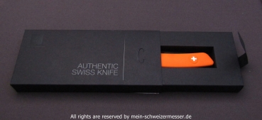 Schweizer Taschenmesser SWIZA D03, All Black ORANGE mit Sammlerbox